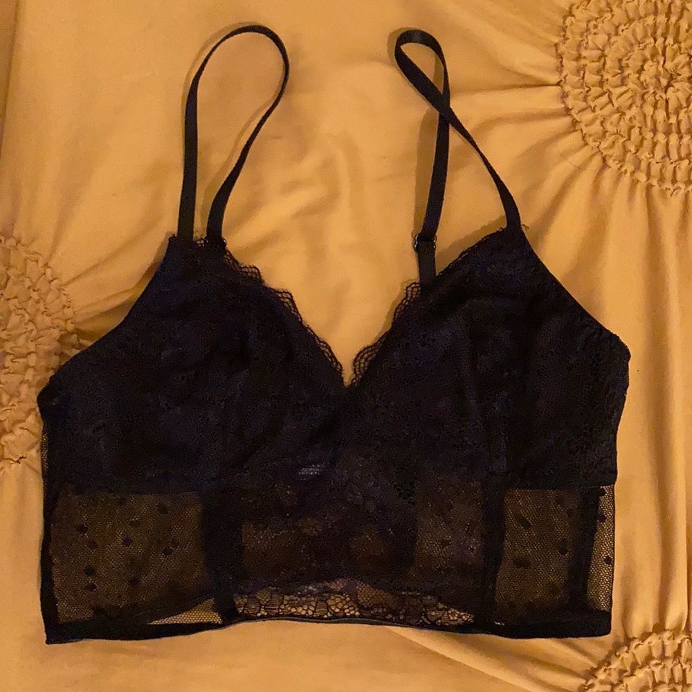 3 bralette’s